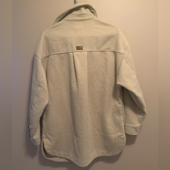 Roxy Shacket - Picture 4 of 5